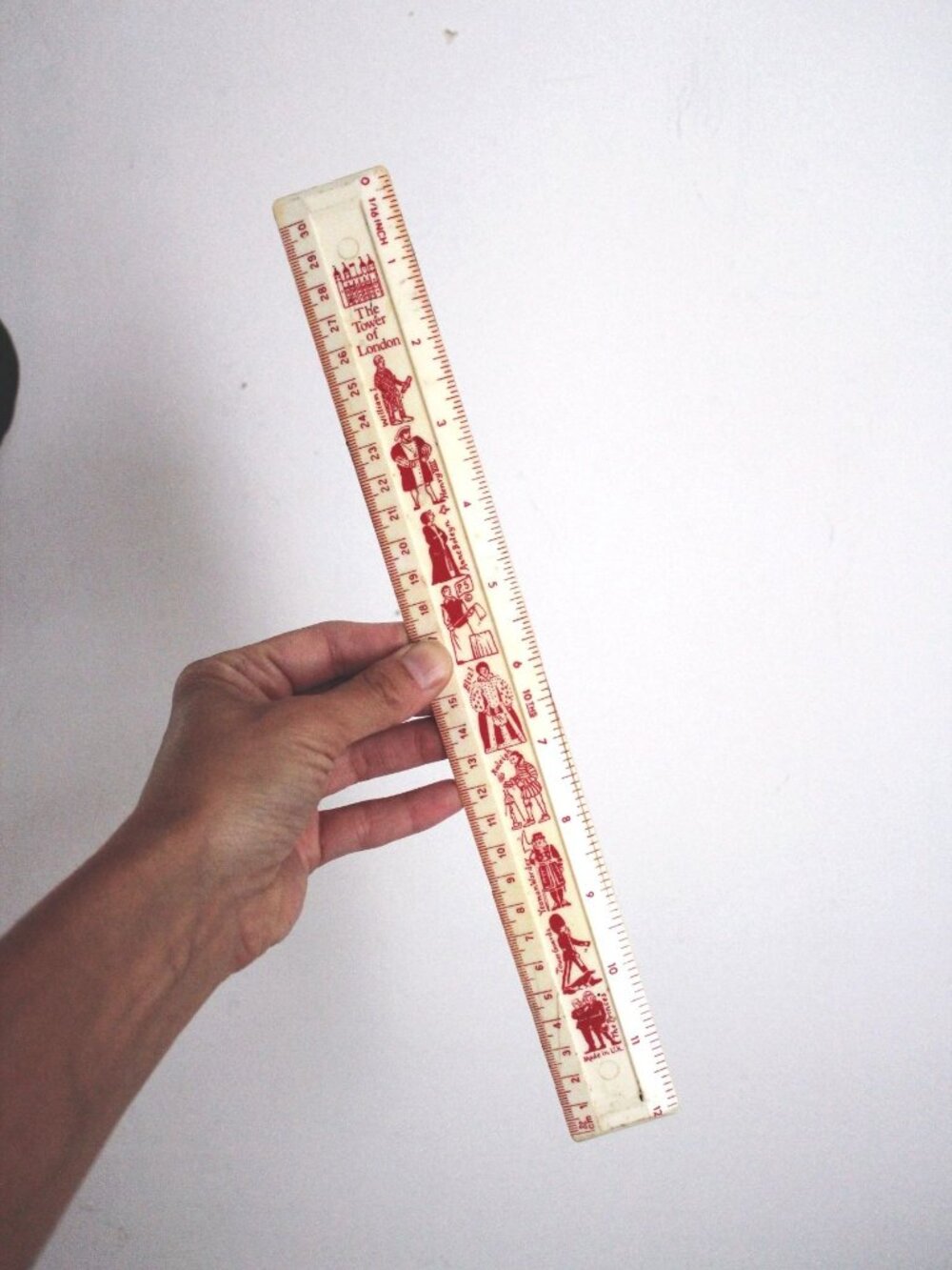 Tower Of London Vintage Ruler Historical Figures Illustrations UK Souvenir 12-In